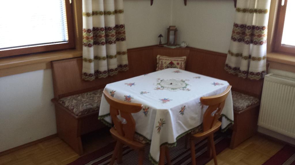 Bungalow Moewe Pörtschach am Wörthersee Pokoj fotografie